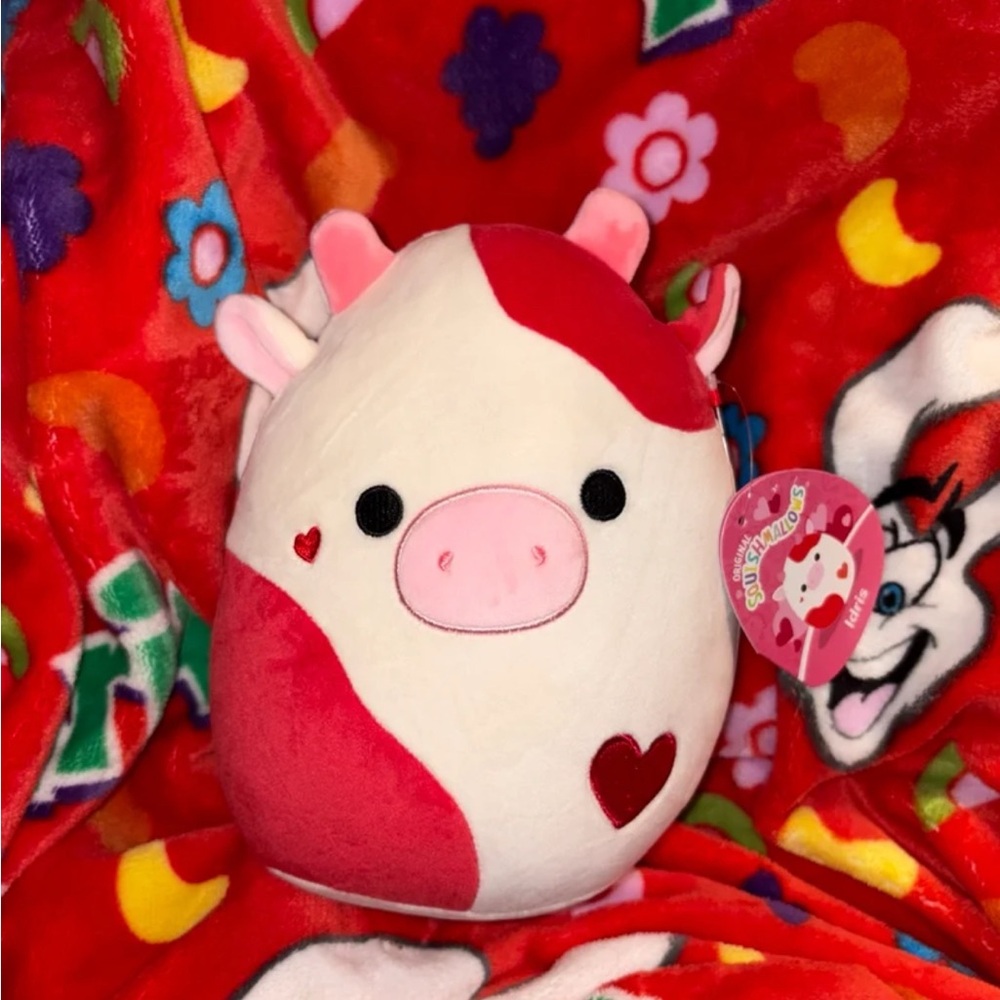 Squishmallows Pink and Red Heart Cow Plush valentines idris NEW QUICK SHIP 7inch